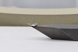 Rectificado de desbaste y fino en diamante monocristalino